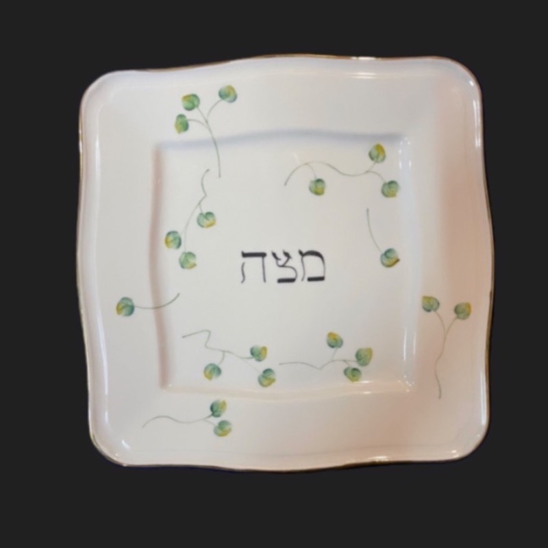 Personalized Hand Painted Porcelain Matzah Plate-Matza, Matzah , Matzah Plate, Matzah Platter, Matza Platter, Gifts for Passover, Passover, Jewish Gifts, Jewish Holiday Gifts